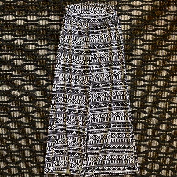 Glow Pants - 3/$20 Patterned lounge/dress pant